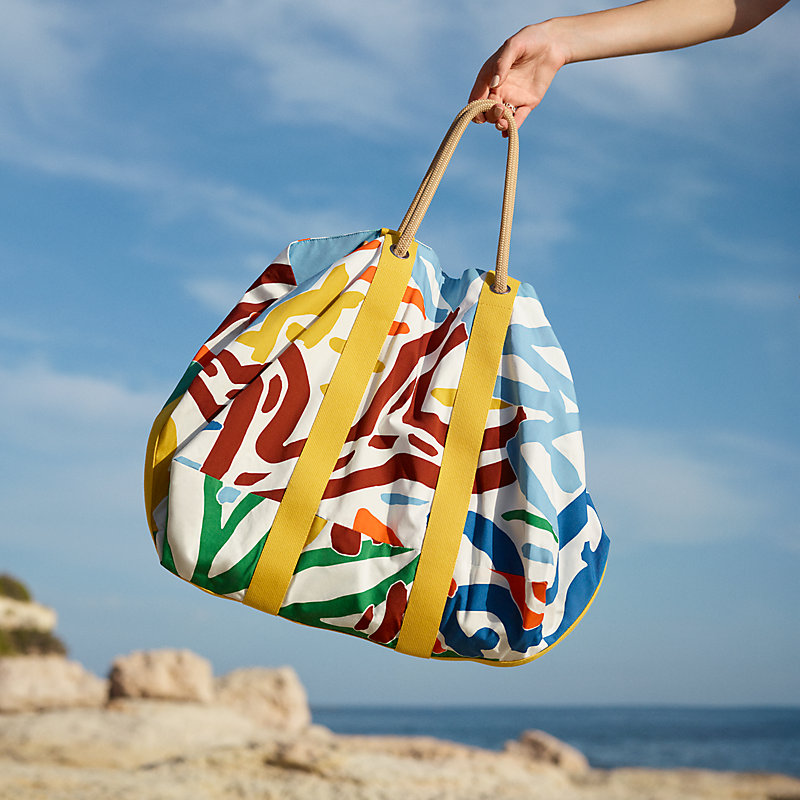 【柄がポイント】HERMES Le Chant des Cigalesビーチバッグ Le Chant des Cigales beach bag | Hermès Mainland China